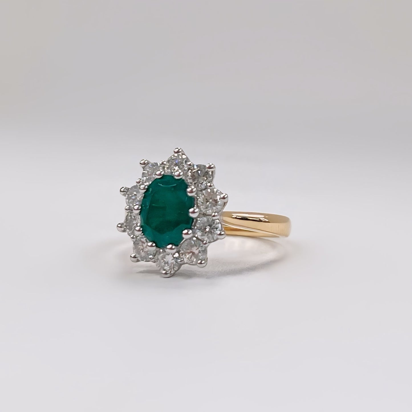 Classic 18ct Yellow Gold Green Emerald and Diamond Cluster Ring - M 1/2