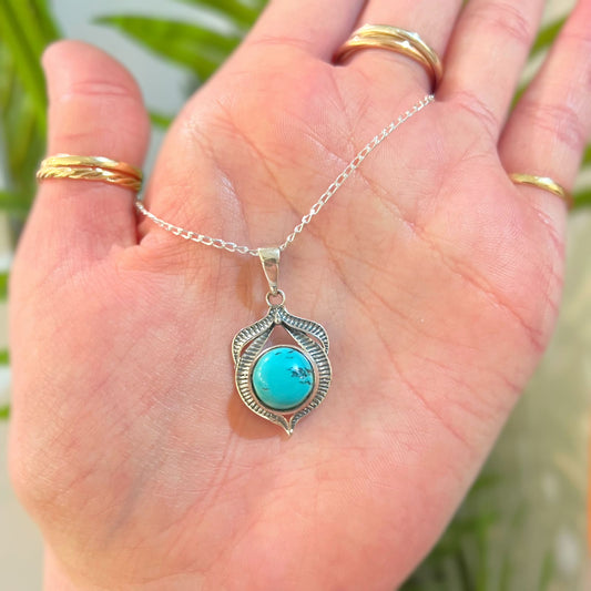 Sterling Silver Nature-Inspired Turquoise Necklace