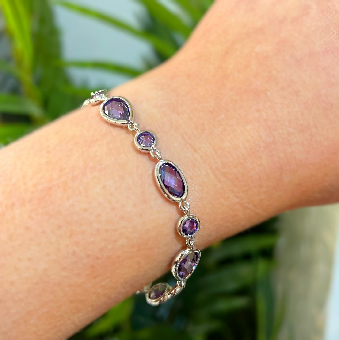 Sterling Silver Pear Shaped Checkerboard Amethyst Glass Bracelet