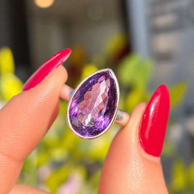 Plain Pear Shaped Faceted Amethyst Sterling Silver Ring | Size L ½