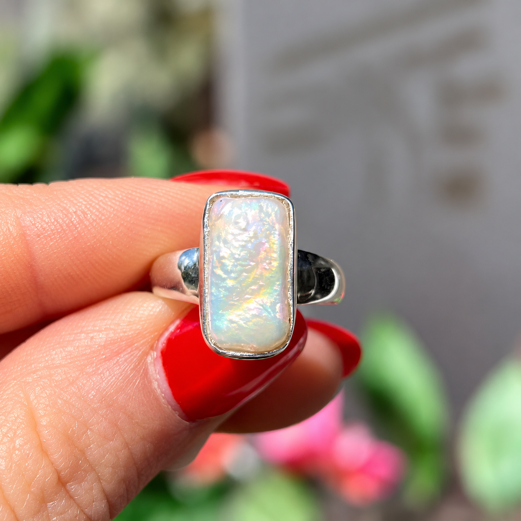 Irregular-Shaped Pearl Sterling Silver Ring | Size L