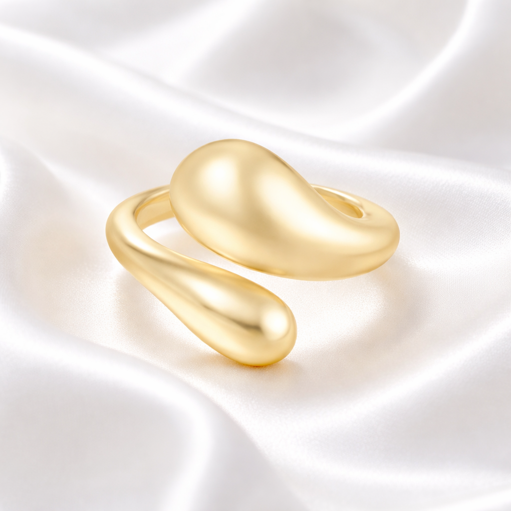 Gold Sculptural Crossover Ring | Ania Haie