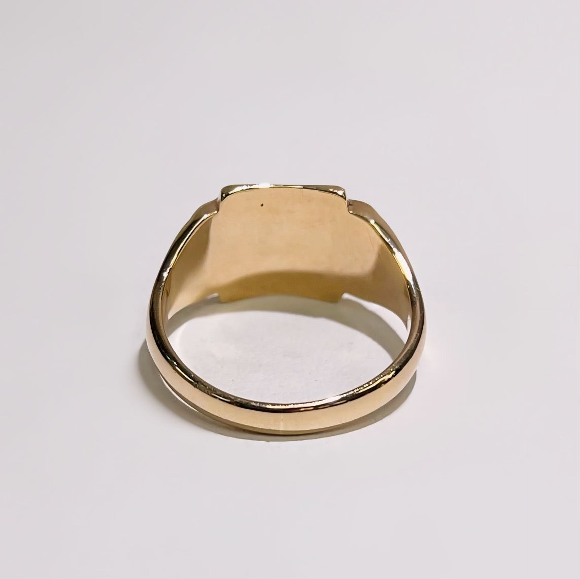 Vintage 9ct Yellow Gold Signet Chunky Ring | Size V