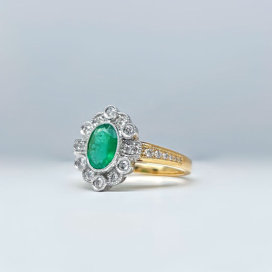 Elegant Art Deco Reproduction 18ct Yellow Gold Emerald and Diamond Ring - SIZE O
