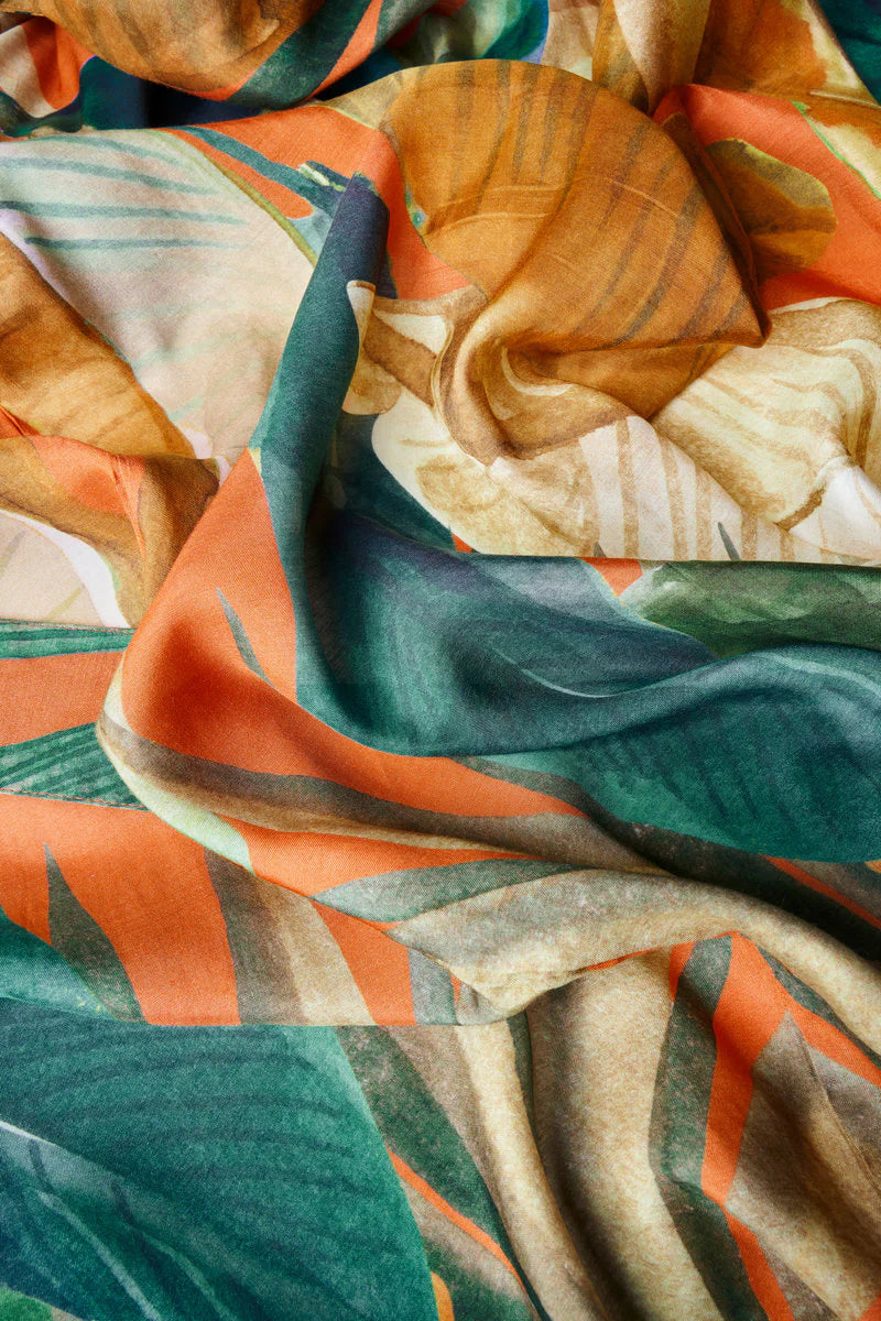 Painted Palms Kimono Gown | Powder Accessories