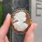 Victorian 9ct Yellow Gold Ladies Portrait Cameo Brooch