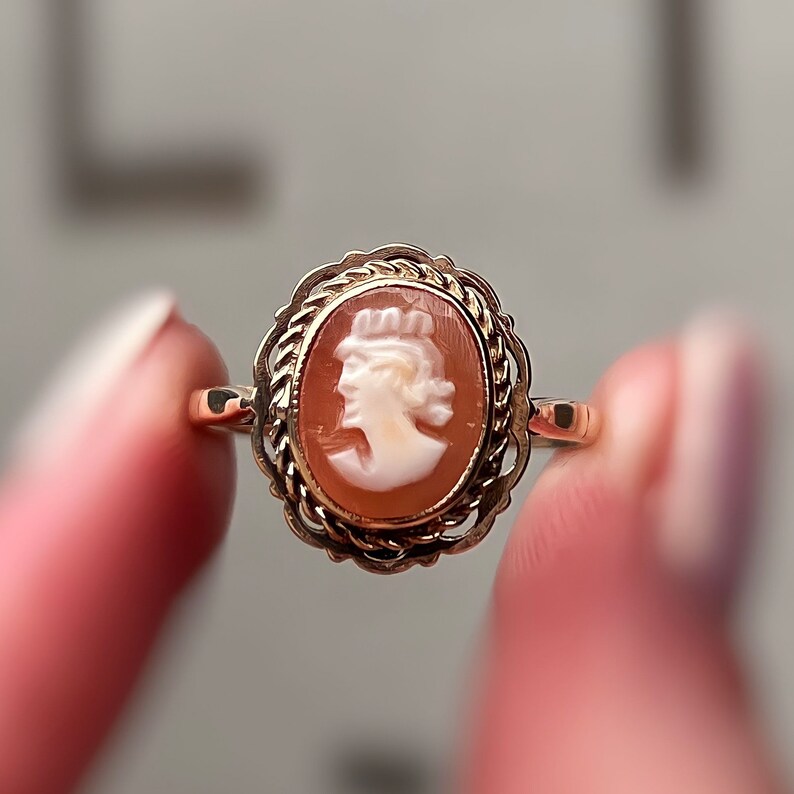 2024 Vintage cameo ring