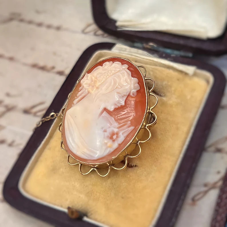 Vintage 9ct Yellow Gold Ladies Portrait Orange Cameo Brooch/Pendant