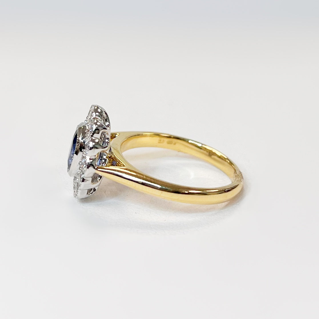 Ceylon Sapphire and Diamond 18ct Yellow Gold Cluster Ring | Size M ½