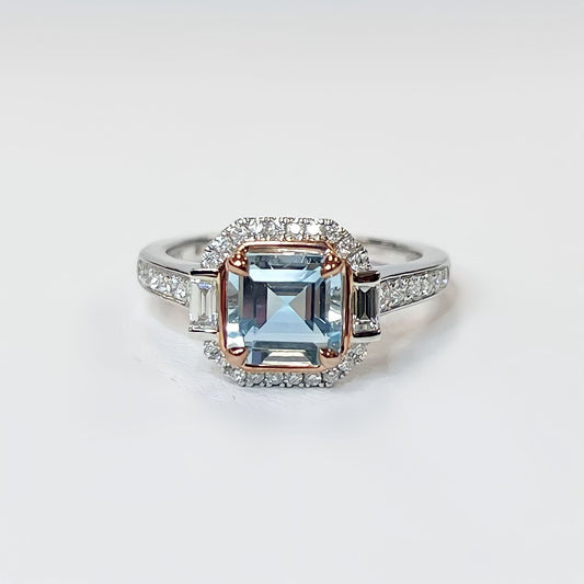 9ct White Gold Aquamarine and Diamond Ring - Size M 1/2