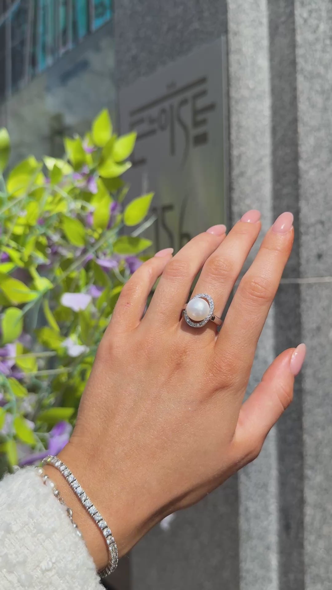 Cubic Zirconia and Pearl Sterling Silver Swirl Ring | Size M ½