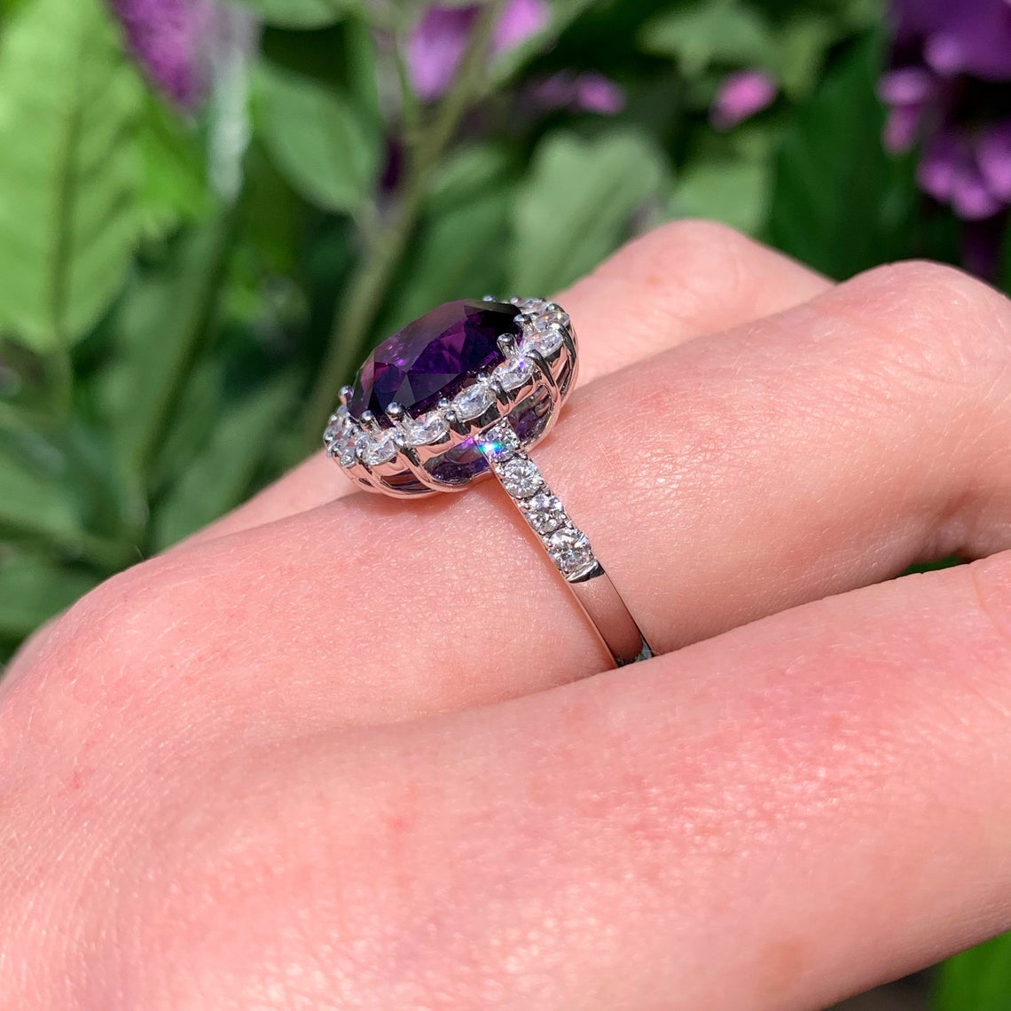 Spectacular 18ct White Gold Amethyst and Diamond Ring – SIZE N 1/2