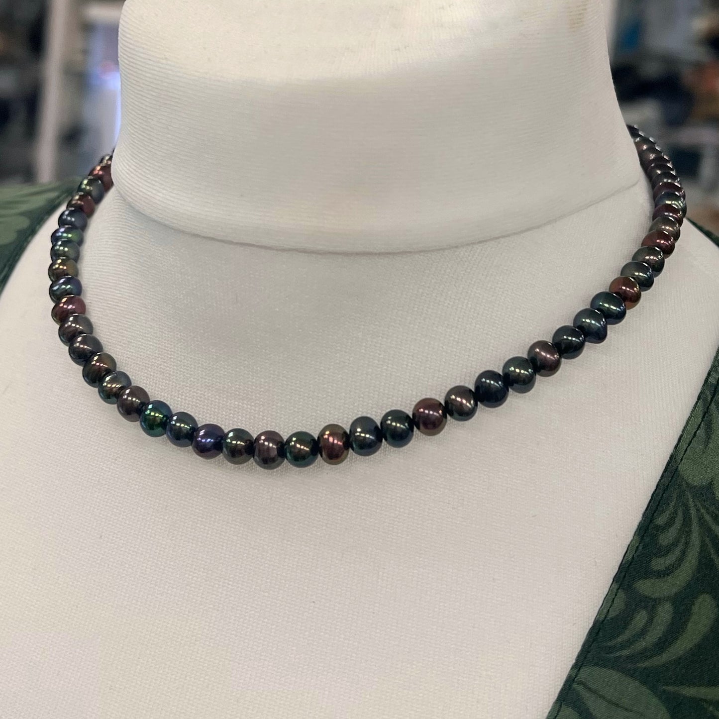 Gents Black Pearl Beaded Necklace