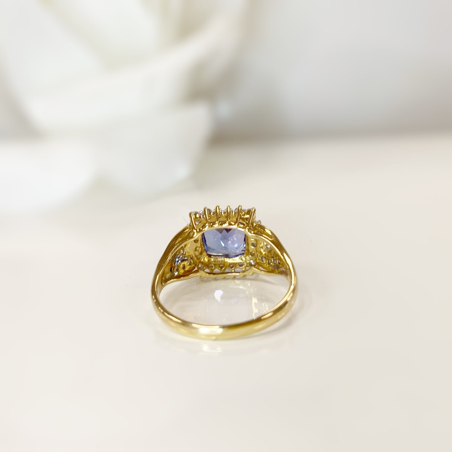 Vintage 18ct Yellow Gold Tanzanite and Diamond Cluster Ring - SIZE N