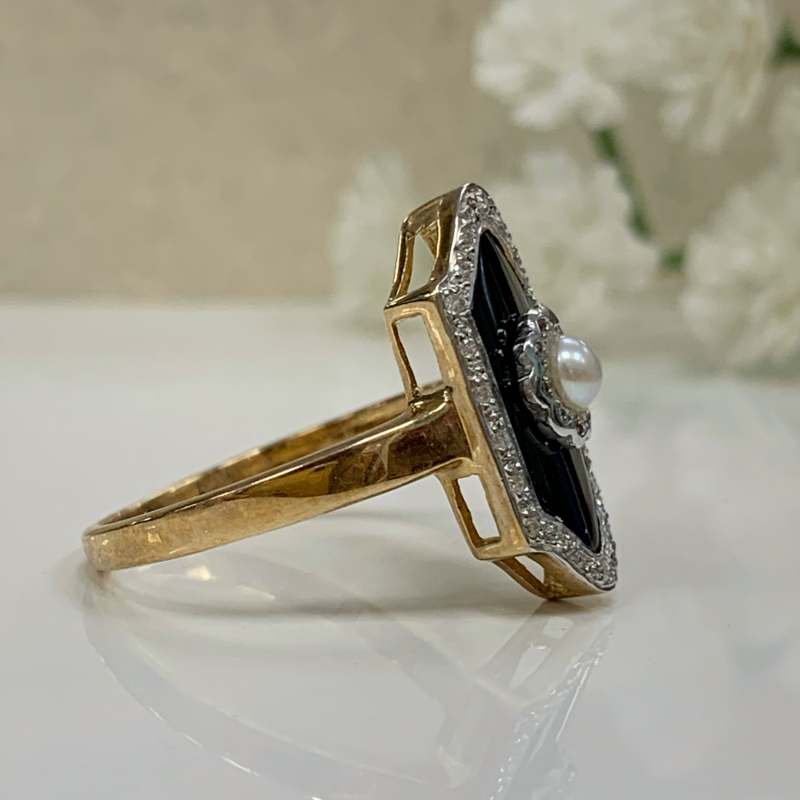 9ct Yellow Gold Diamond, Pearl and Onyx Ring - Size N