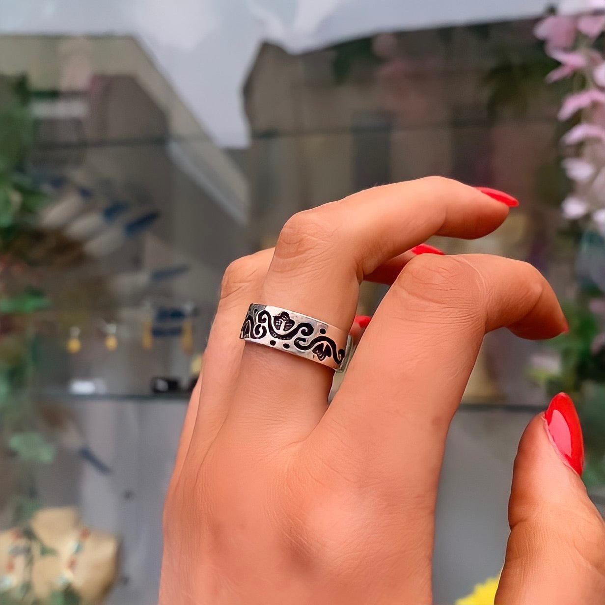 Sterling Silver Oxidised Patterned Band Chunky Ring | Size O ½