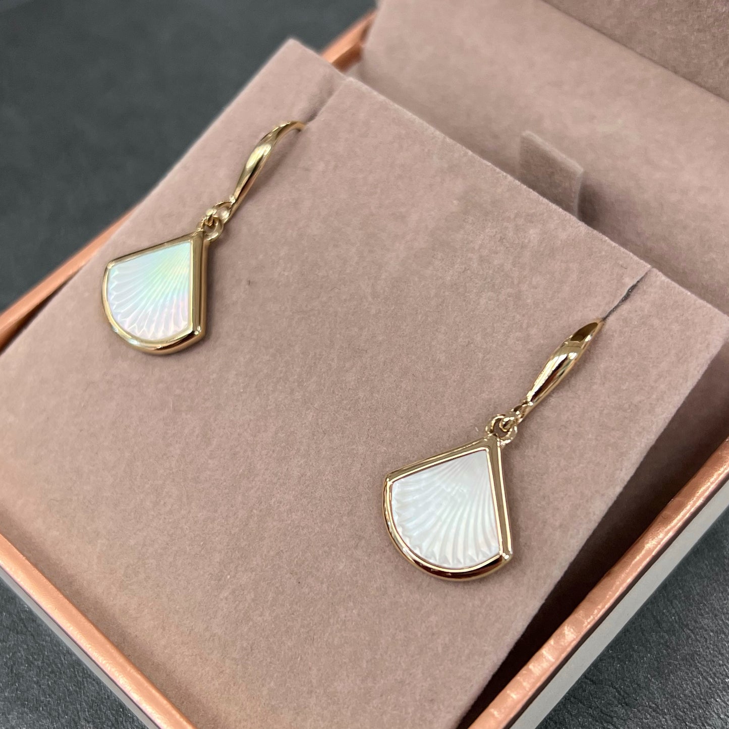 Unique Ladies Sterling Silver Gold Plated Mother of Pearl Fan Drop Earrings