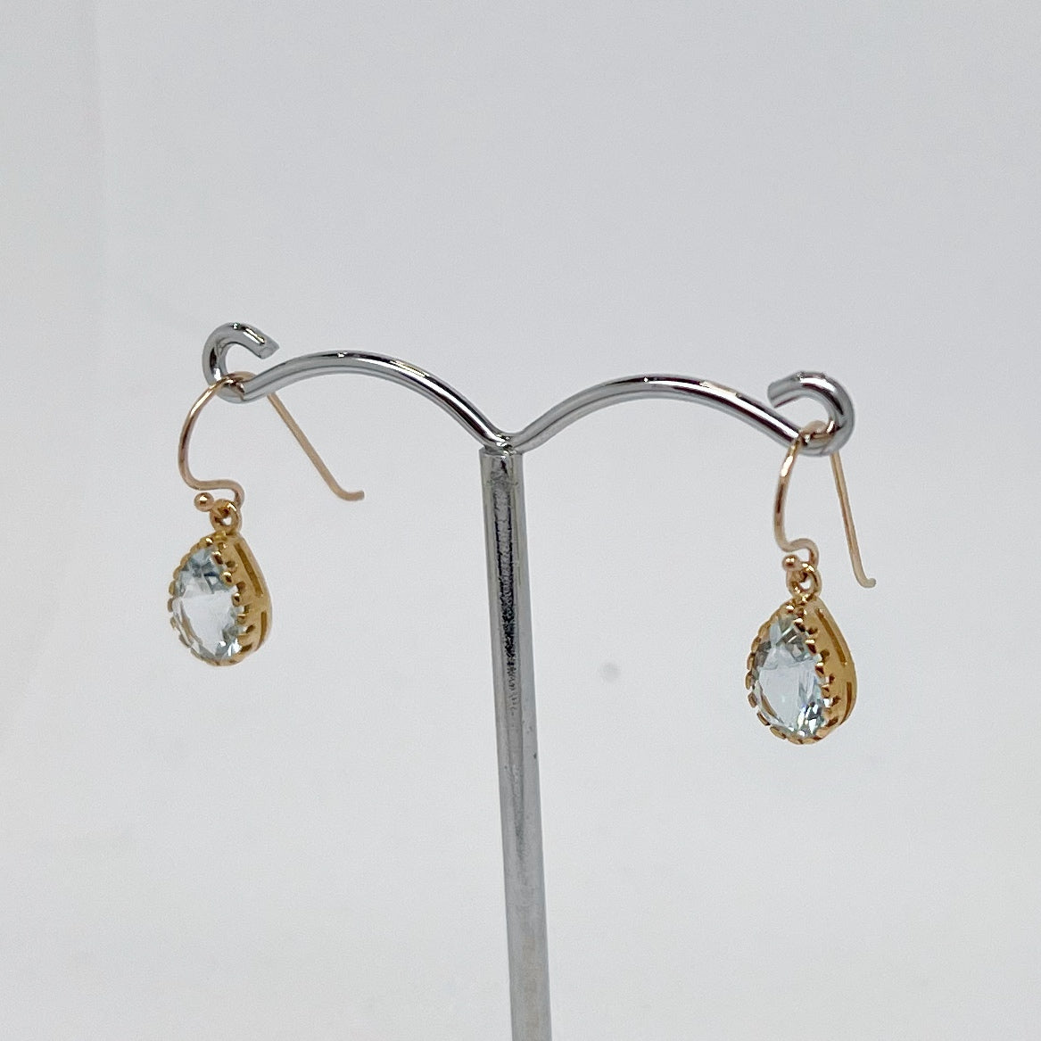 9ct Yellow Gold Pear Cut Aquamarine Earrings