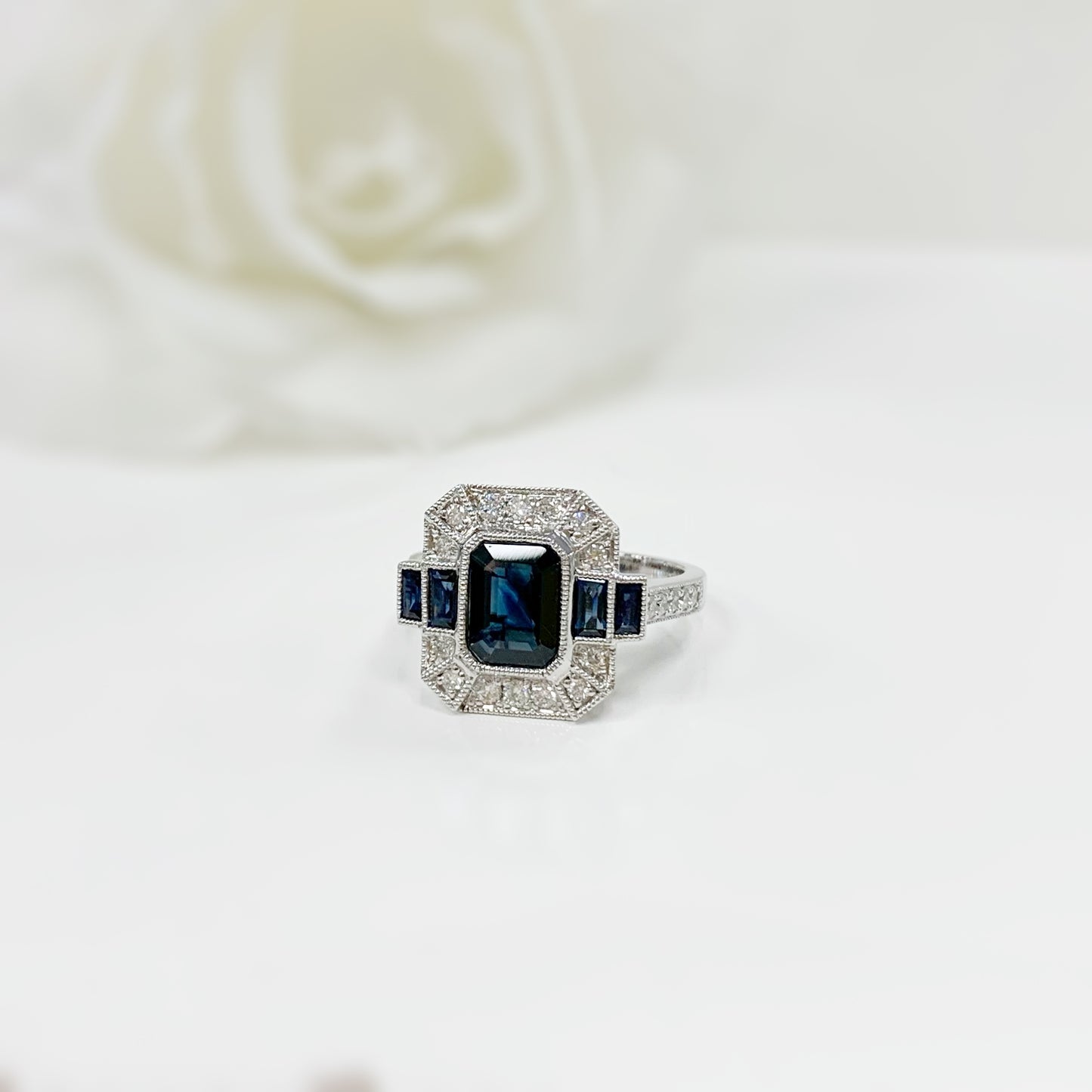 18ct White Gold Sapphire and Diamond Cocktail Art Deco Reproduction Ring - SIZE M 1/2