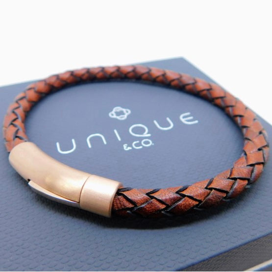 Mens UNIQUE & Co. antique brown leather bracelet with black and rose gold coloured steel clasp
