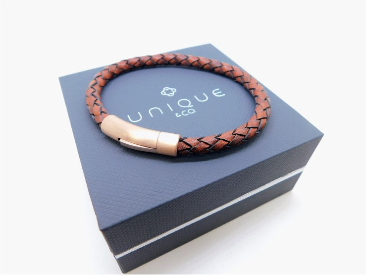 Mens UNIQUE & Co. antique brown leather bracelet with black and rose gold coloured steel clasp