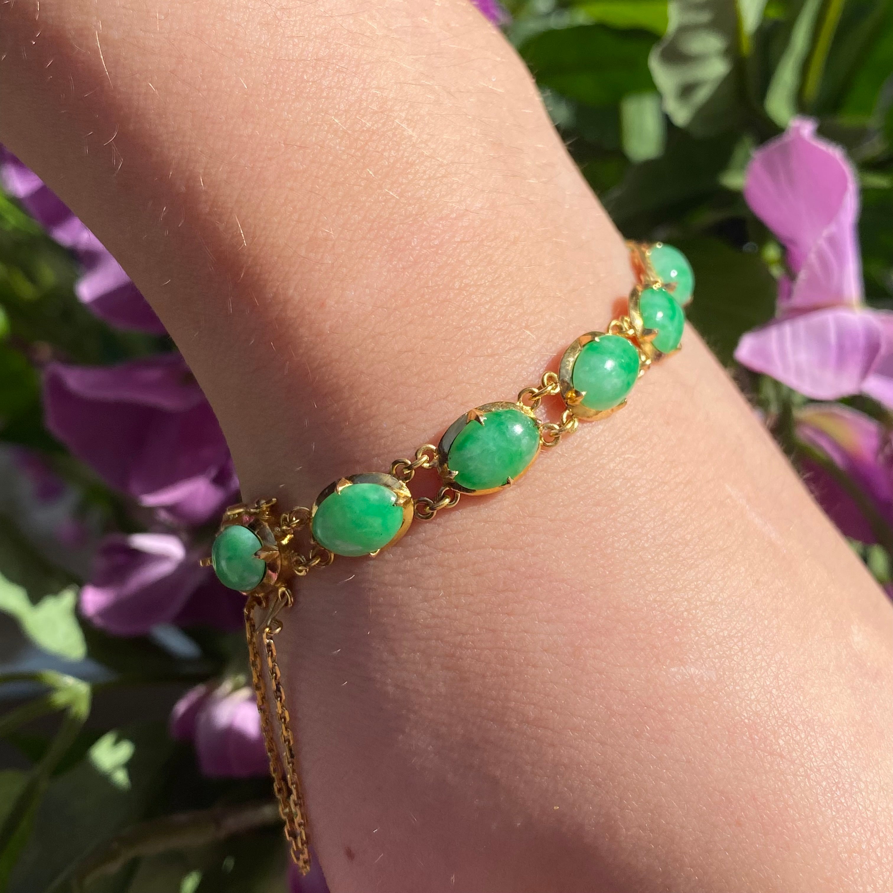 14k Yellow Gold Oval Jade Bracelet — Antique Jewelry NYC