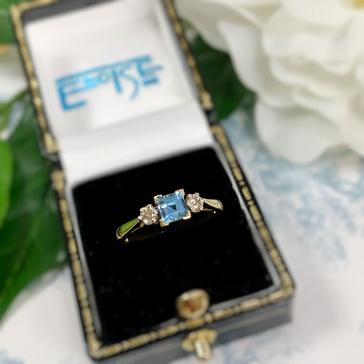 18ct Yellow Gold Vintage Reproduction Blue Topaz and Diamond Ring – SIZE M1/2
