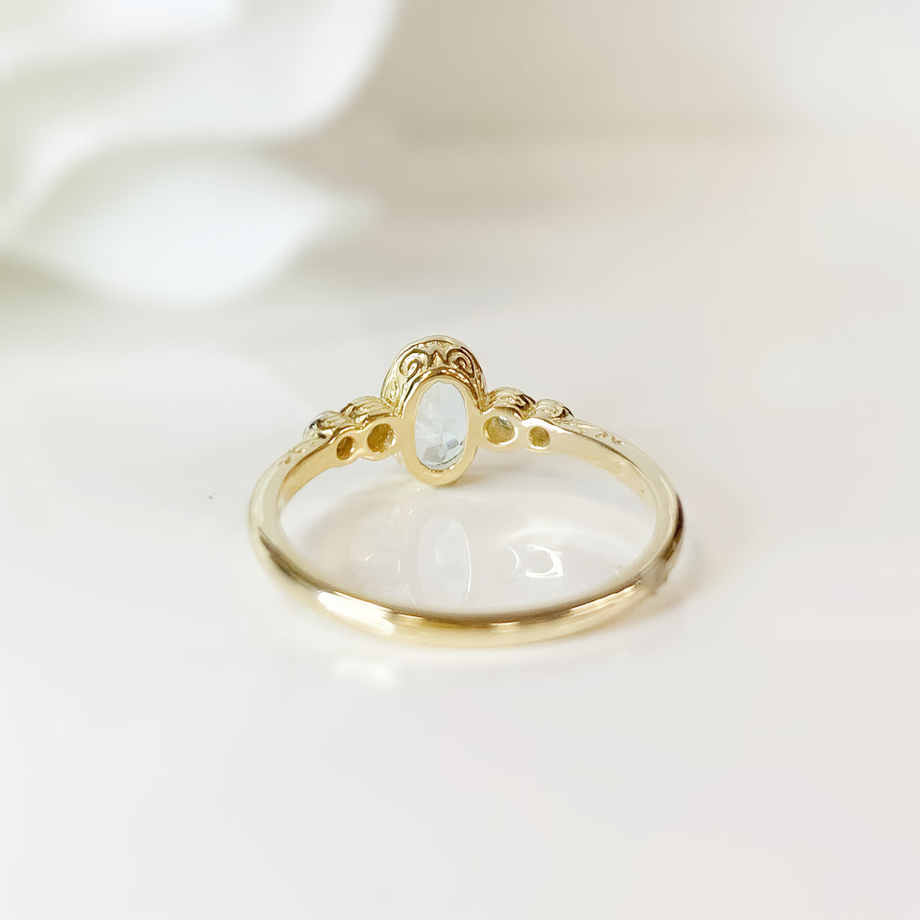 9ct Yellow Gold Aquamarine and Diamond Ring